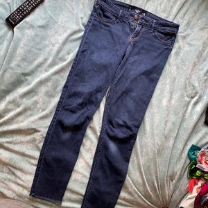 Hollister Crop Jeans